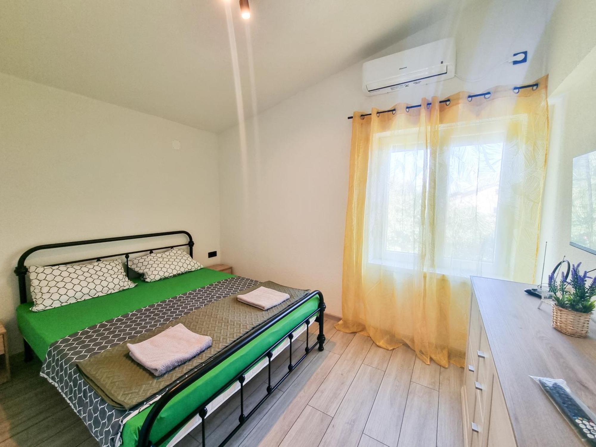Apartmani 1 Pinezici Экстерьер фото