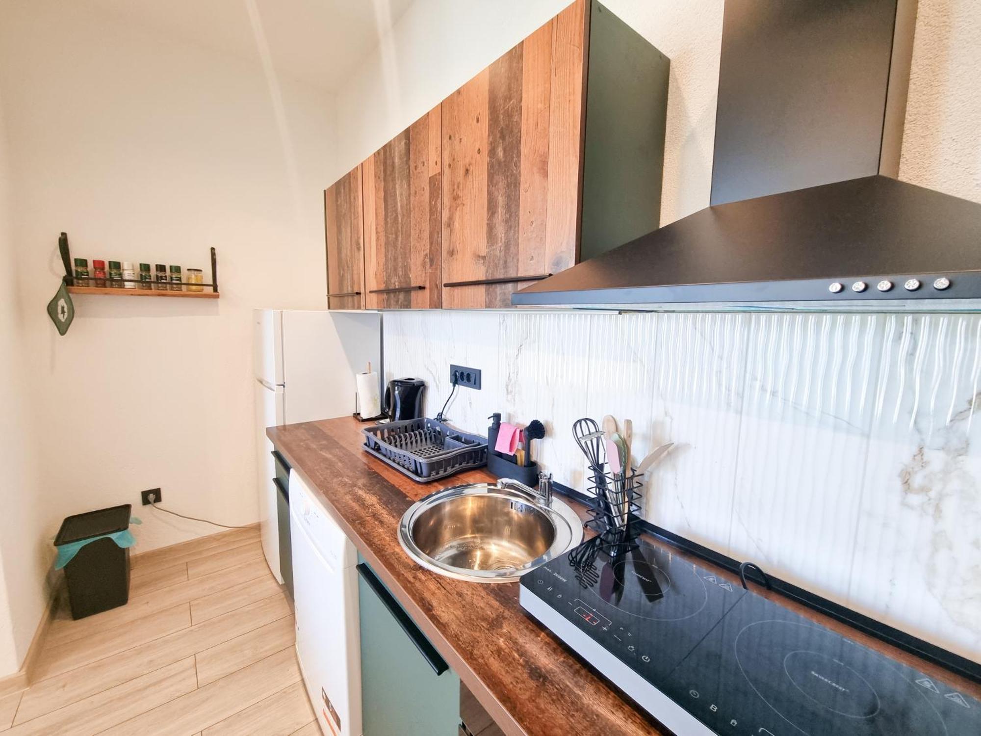 Apartmani 1 Pinezici Экстерьер фото